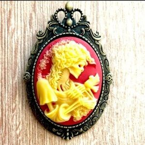 Skeleton Lady Cameo Brooch Pendant, NWT